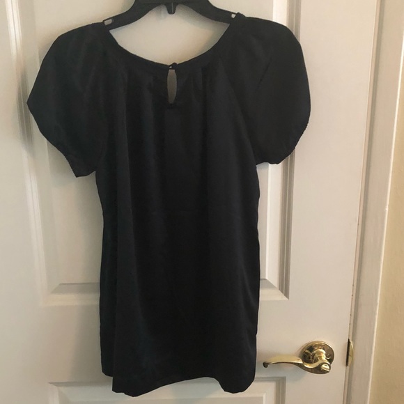 Old Navy Maternity Top - Picture 2 of 5